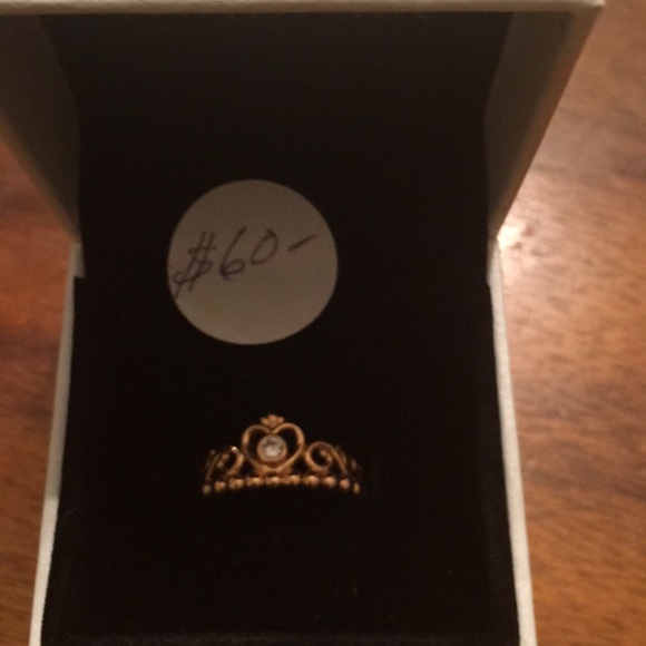 Pandora ring - Picture 1 of 1